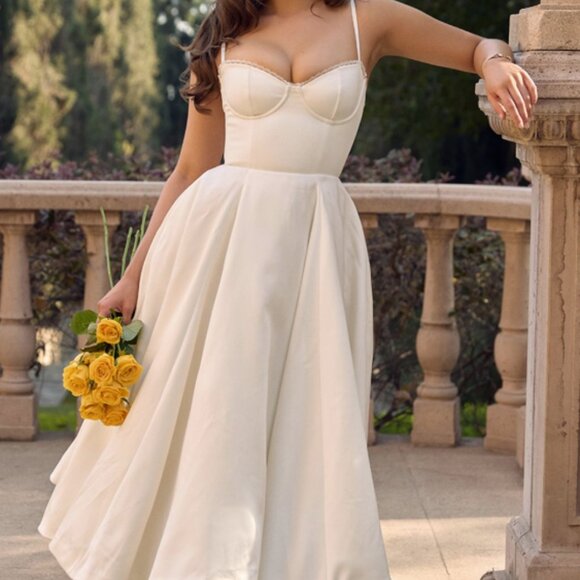 NEW House of CB Mademoseille Dress Ivory NWT size small - Picture 1 of 5
